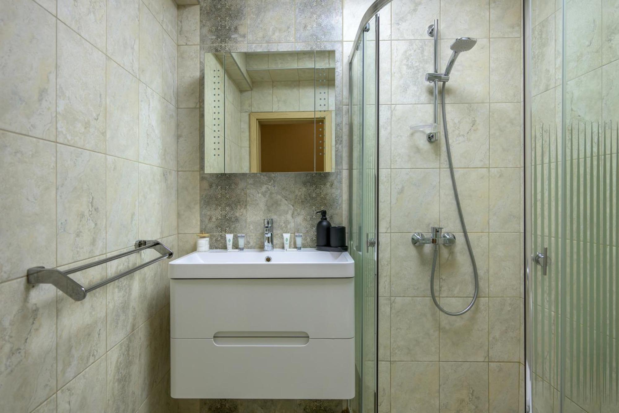 Уютен Апартамент В Град Варна Extérieur photo
